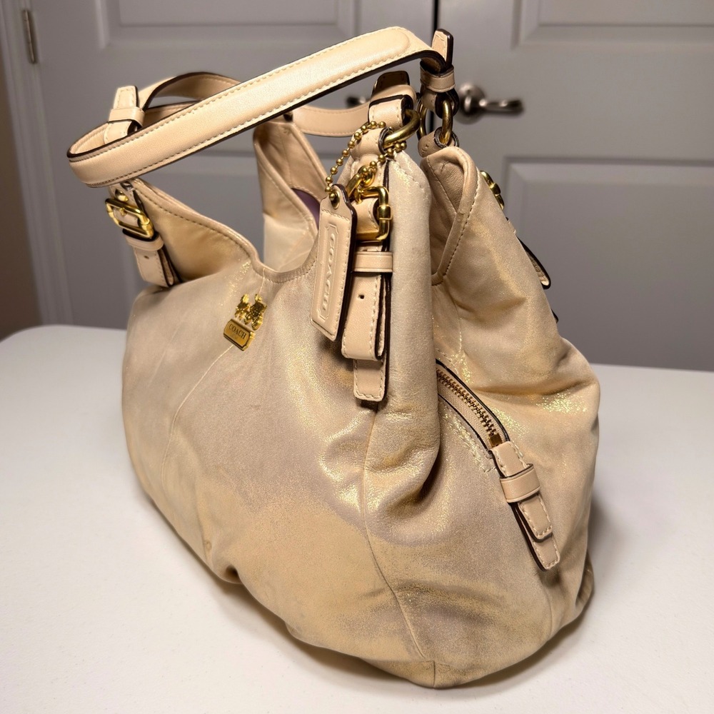 Coach Madison Metallic Leather Maggie Hobo Bag Champagne Gold 19700 Medium - Picture 4 of 16